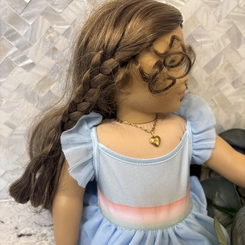 2011 American Girl Marie Grace Gardner Doll Retired Gold Colored Locket